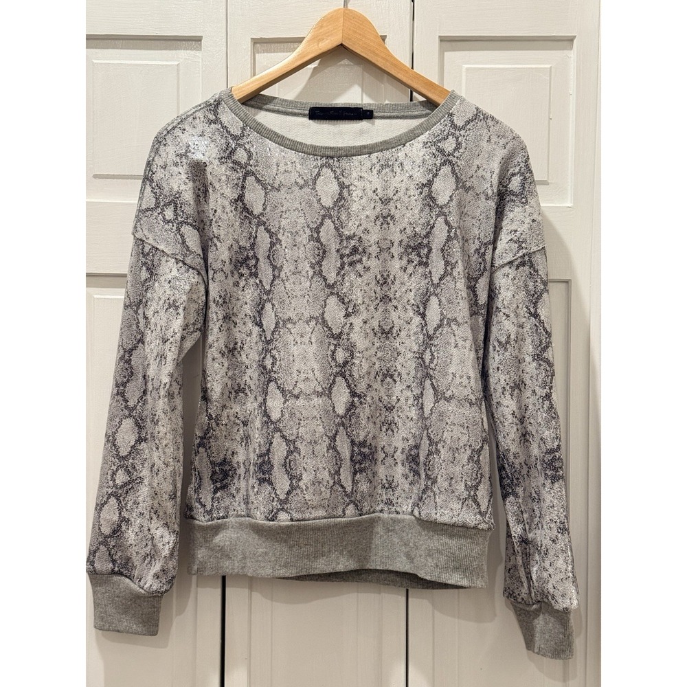 Thirty Four Seven Wmns P/Med Snake Print Sequin Sweatshirt Sweater Edgy Moto‎ - Picture 2 of 5